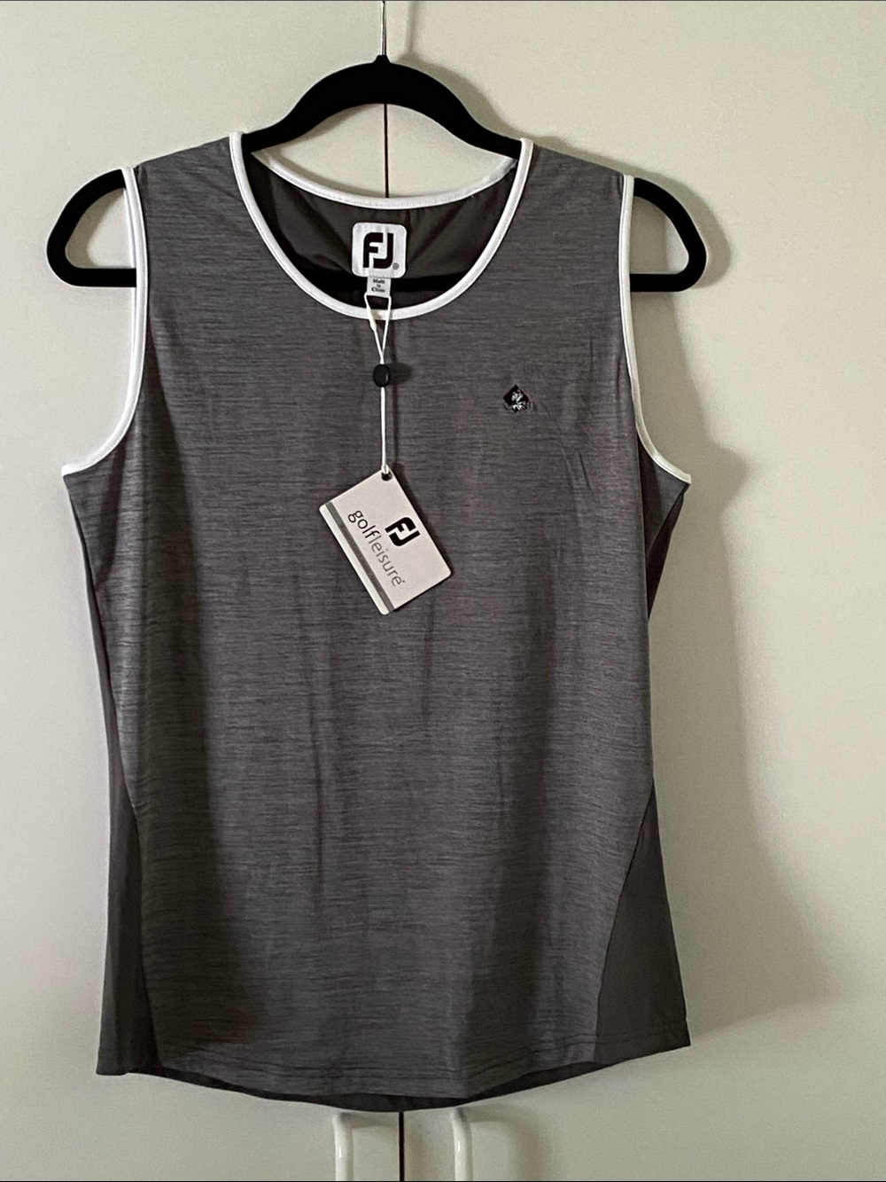 FJ Gray Golf Leisure Women's Sleeveless Top - Size M - NWT